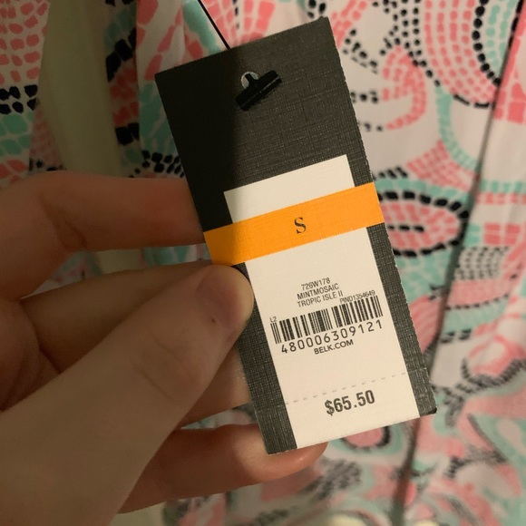 Crown & ivy blouse. Brand new with tags - Picture 3 of 3